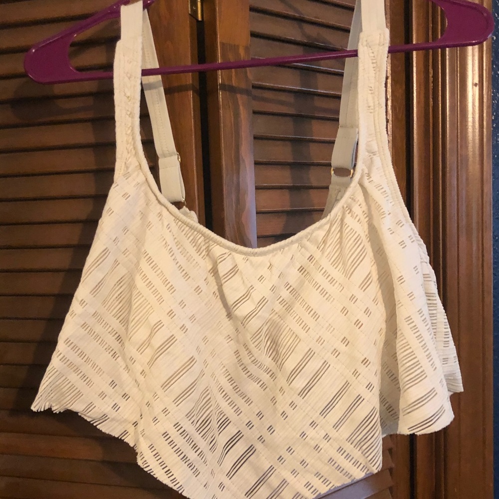 New Antonio Melani Size L cream Swimsuit Top